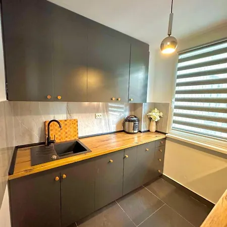 Apartamento Obsidian 2 - Modern Near Airport With Free Parking Saraievo