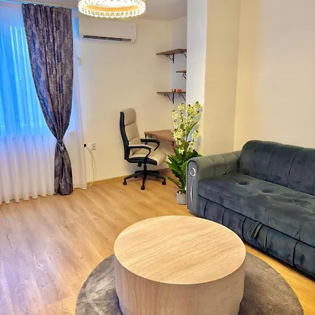 Apartamento Obsidian 2 - Modern Near Airport With Free Parking